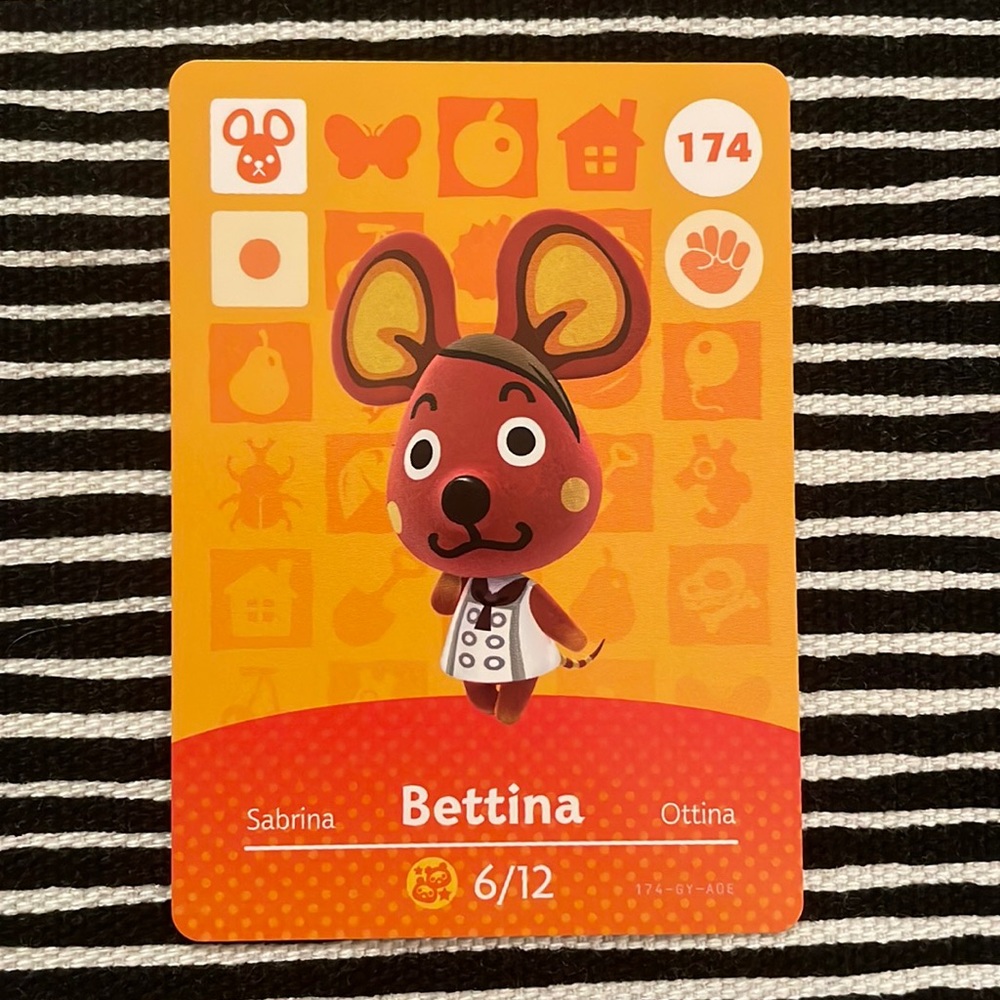 Genuine ACNH Bettina amiibo card